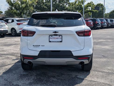 Used 2024 Chevrolet Blazer LT w/ Sound & Technology Package image 5