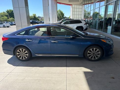 Used 2016 Hyundai Sonata Limited w/ Option Group 05 FWD image 1