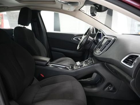Used 2015 Chrysler 200 Limited w/ Comfort Group FWD image 19
