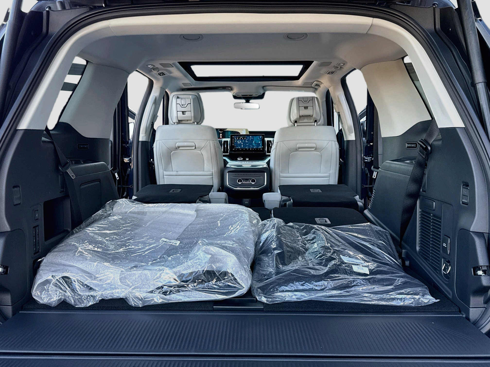 New 2027 Ford Expedition Platinum AWD/4WD image 12