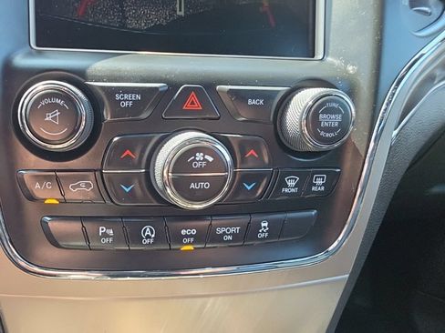 Used 2017 Jeep Grand Cherokee Limited w/ Trailer Tow Group IV AWD/4WD image 18