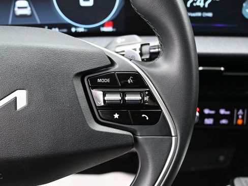 Used 2023 Kia EV6 Wind w/ Wind Technology Package image 20