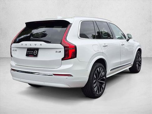 Used 2026 Volvo XC90 B6 Plus w/ Protection Package Premier AWD/4WD image 5
