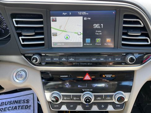 Used 2020 Hyundai Elantra Limited w/ Ultimate Package 03 image 23