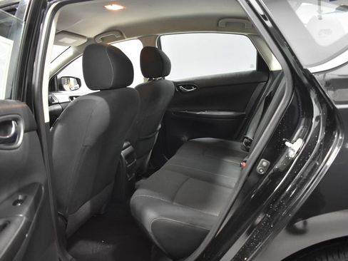 Used 2019 Nissan Sentra S w/ Appearance Package image 28