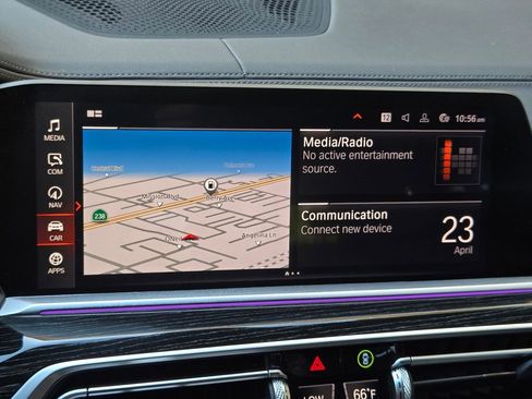 Used 2021 BMW X7 xDrive40i w/ M Sport Package AWD/4WD image 21