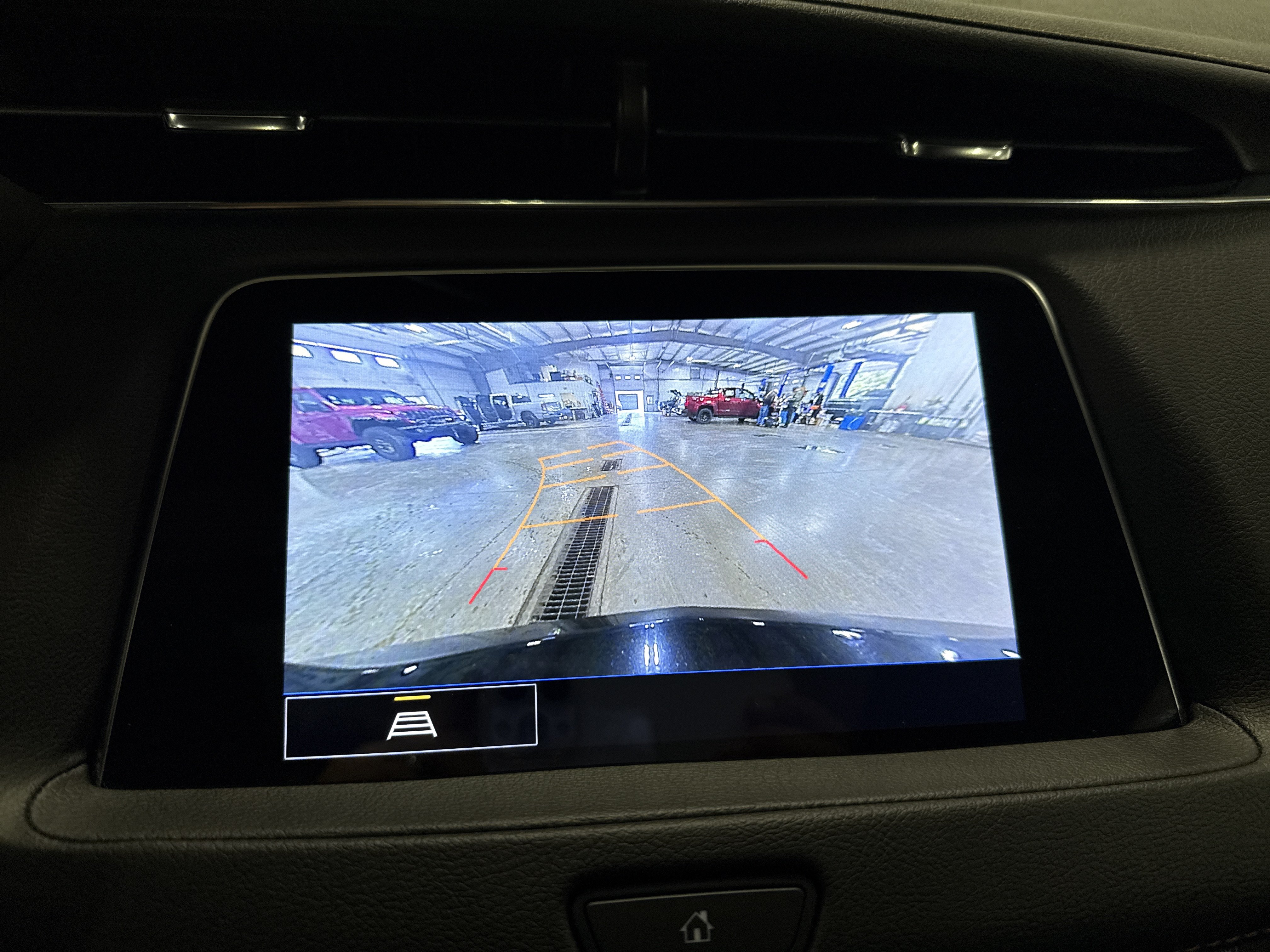 Used 2023 Cadillac XT4 Sport AWD/4WD image 14
