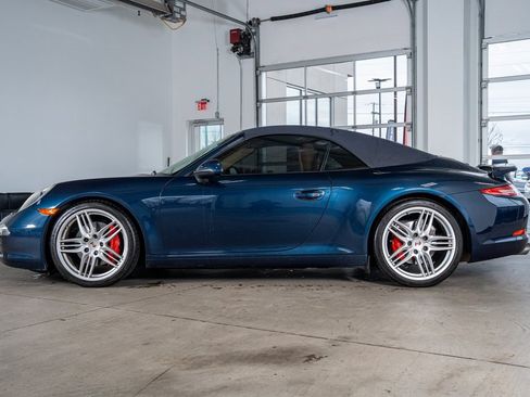 Used 2013 Porsche 911 Carrera S image 8