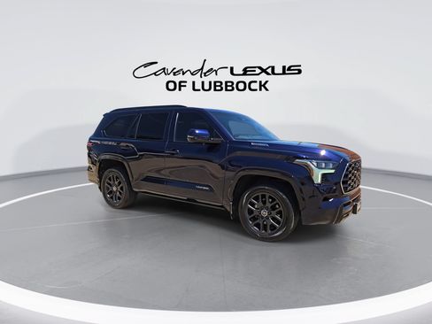 Used 2024 Toyota Sequoia Platinum AWD/4WD image 2