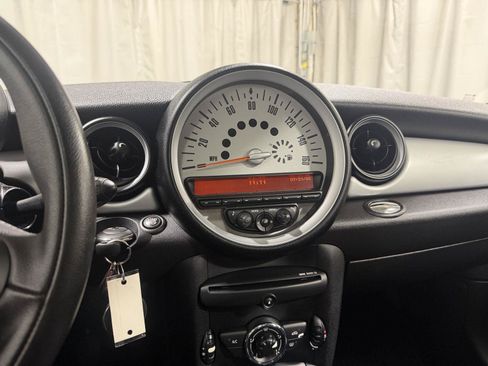 Used 2013 MINI Cooper Clubman FWD image 10