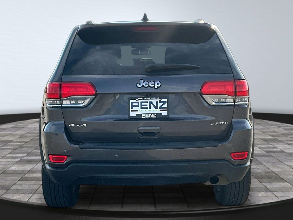 Used 2016 Jeep Grand Cherokee Laredo w/ Quick Order Package 23E AWD/4WD image 6