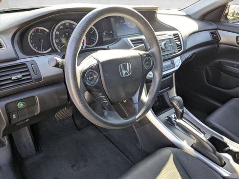 Used 2015 Honda Accord LX image 9