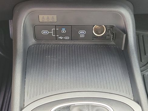 Used 2024 Hyundai Kona SEL FWD image 29