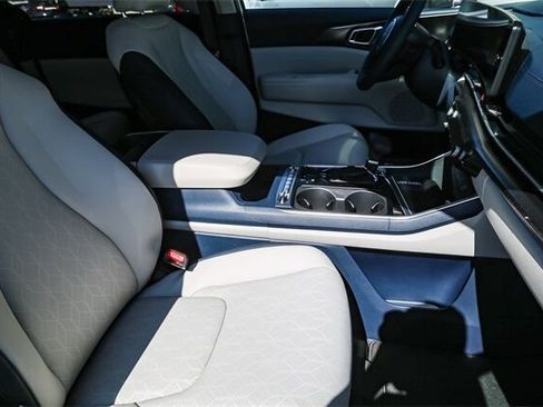 New 2026 Kia Carnival SX w/ SX Dark Edition Package image 15