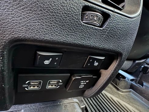 Used 2022 Jeep Cherokee Limited w/ Elite Package image 46