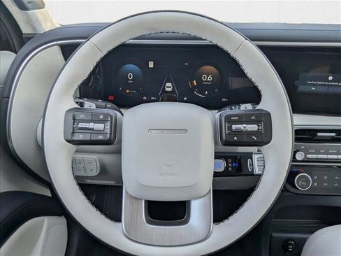 New 2026 Hyundai Palisade Calligraphy FWD image 14