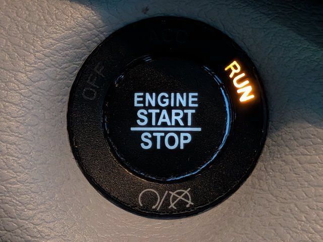 Used 2021 Jeep Cherokee Latitude Plus w/ Sun & Sound Group FWD image 31