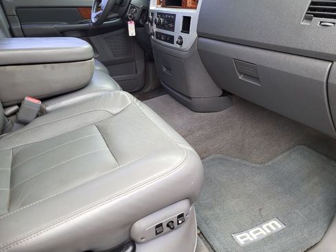 Used 2006 Dodge Ram 2500 Truck Laramie image 22