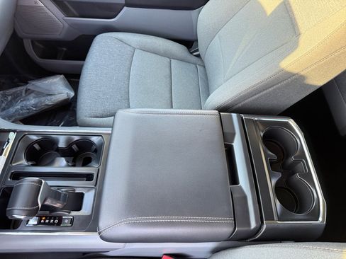 Used 2024 Ford F150 Lightning Flash image 14