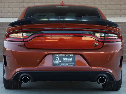 Used 2020 Dodge Charger Scat Pack RWD image 7