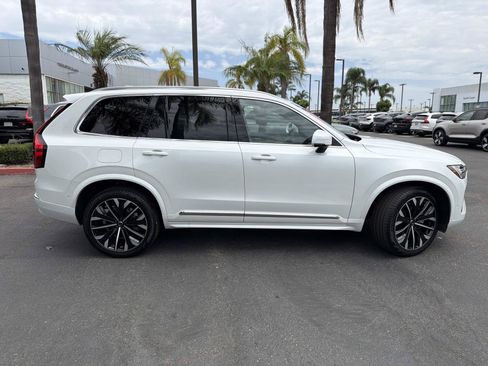 Used 2026 Volvo XC90 B6 Plus w/ Protection Package Premier AWD/4WD image 4