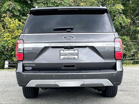 Used 2018 Ford Expedition Max Limited w/ Equipment Group 301A AWD/4WD image 4