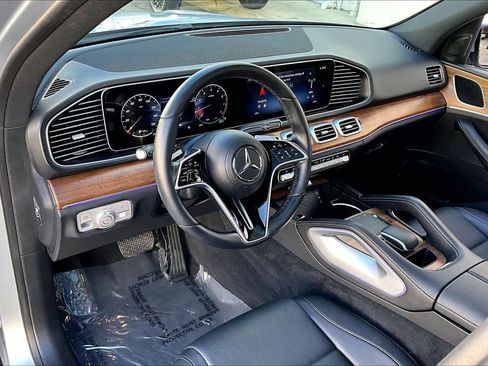 Used 2025 Mercedes-Benz GLE 350 4MATIC image 16
