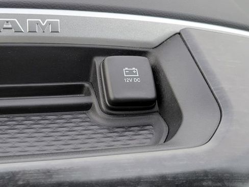 Used 2022 RAM 1500 Big Horn AWD/4WD image 20