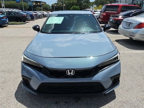 Used 2024 Honda Civic Sport image 2