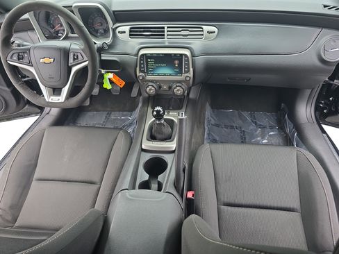 Used 2015 Chevrolet Camaro SS w/ SS Performance Package RWD image 9