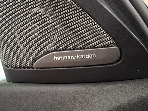 Certified 2024 BMW X6 M60i w/ Dynamic Handling Package image 24