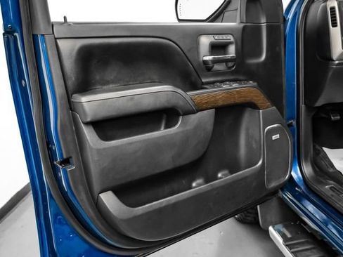 Used 2017 GMC Sierra 1500 Denali AWD/4WD image 39