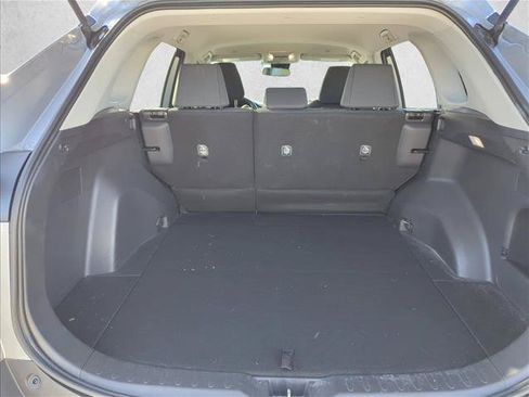 Used 2024 Toyota RAV4 LE FWD image 5