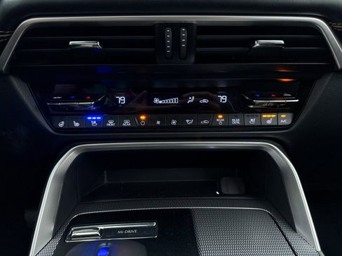 Used 2025 MAZDA CX-70 3.3 Turbo w/ Premium Plus Pkg image 30