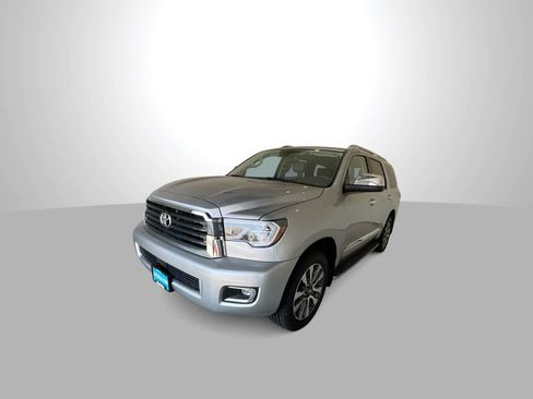 Used 2021 Toyota Sequoia Limited AWD/4WD image 4