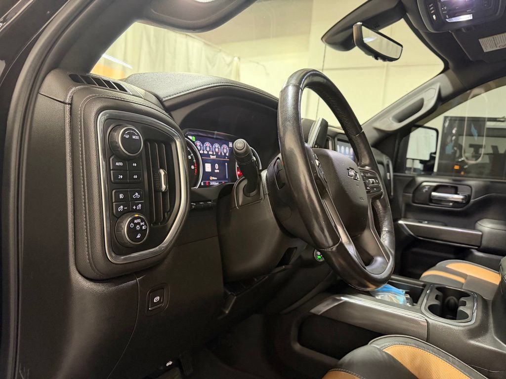 Used 2022 Chevrolet Silverado 2500 LTZ w/ Carhartt Edition AWD/4WD image 14