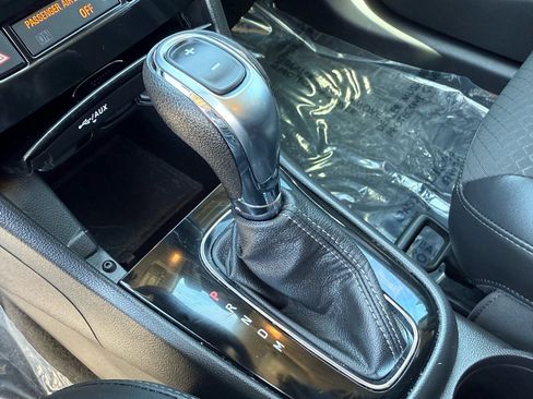 Used 2022 Buick Encore Preferred w/ Safety Package image 26