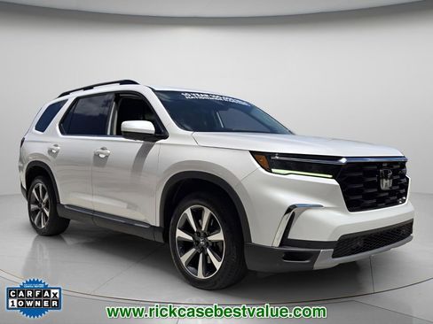 Used 2024 Honda Pilot Elite image 9