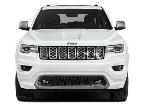 Certified 2017 Jeep Grand Cherokee Overland w/ Jeep Active Safety Group AWD/4WD image 4