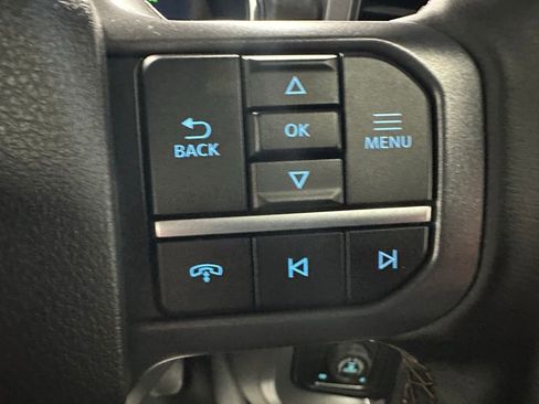 Used 2025 Ford F150 Lariat w/ Equipment Group 501A Mid image 21