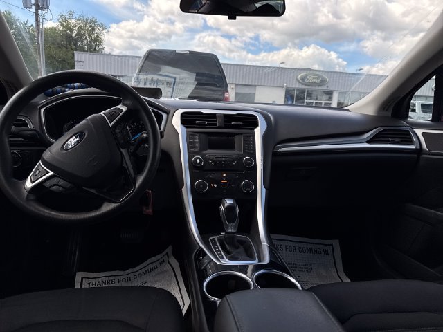 Used 2013 Ford Fusion SE FWD image 13