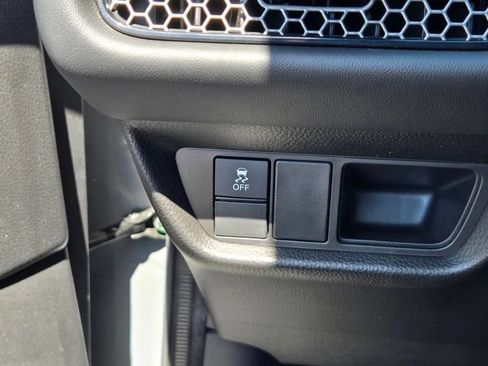 Used 2024 Honda HR-V Sport image 17