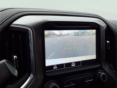 Used 2021 Chevrolet Silverado 1500 LT image 18