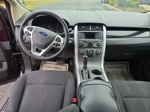 Used 2011 Ford Edge SE FWD image 10