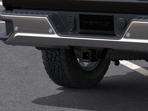 New 2026 Chevrolet Silverado 2500 LTZ w/ LTZ Premium Texas Edition AWD/4WD image 14