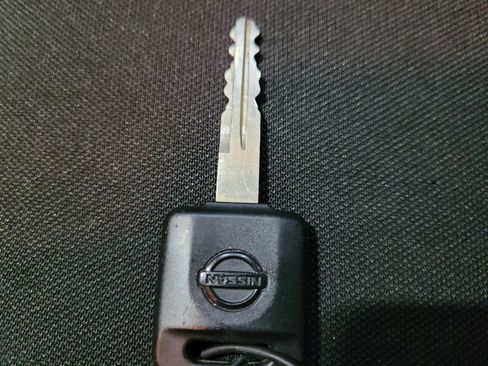 Used 2025 Nissan Versa S FWD image 32