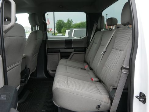 Used 2019 Ford F550 4x4 Crew Cab Super Duty w/ XLT Value Package image 22