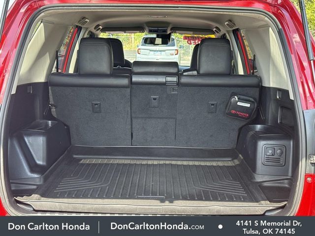 Used 2022 Toyota 4Runner TRD Sport AWD/4WD image 6