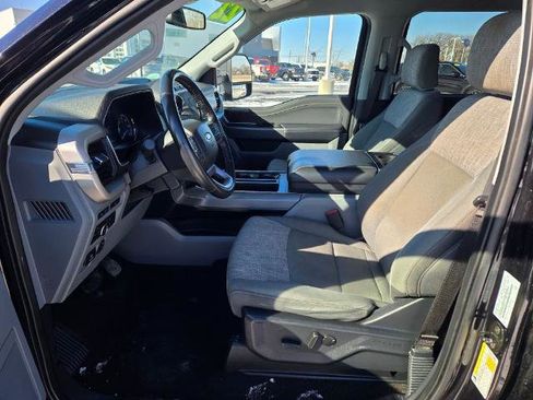 Certified 2022 Ford F150 XLT w/ Equipment Group 302A High image 21