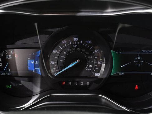 Used 2017 Ford Fusion Titanium FWD image 26